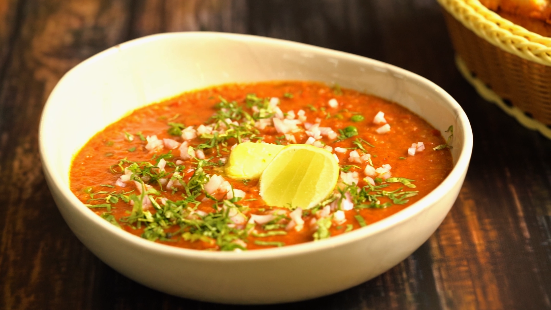 Street Style Pav Bhaji - PotsandPans India