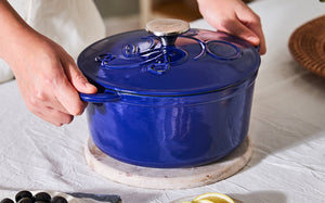 Meyer Disney Bon Voyage Enameled Cast Iron Casserole with Lid, 25cm, 4.5L, Blue