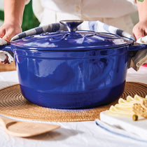 Meyer Disney Bon Voyage Enameled Cast Iron Casserole with Lid, 25cm, 4.5L, Blue