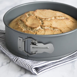 Meyer Bakemaster 23cm Springform Cake Tin