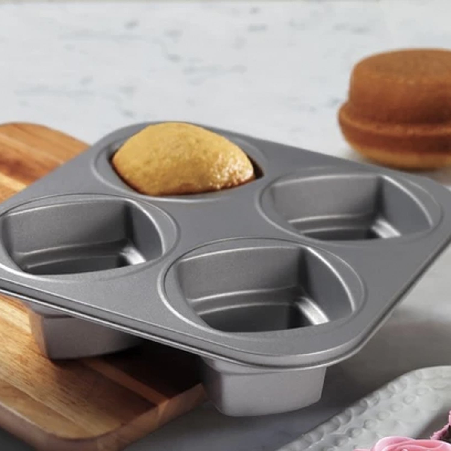 Meyer Bakemaster - 4 Cup 2-Tier Square Cake Pan