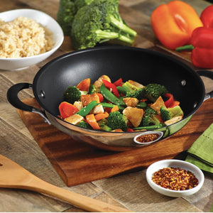 Circulon Momentum 23cm Non-Stick Kadai/Wok with Lid - Pots and Pans